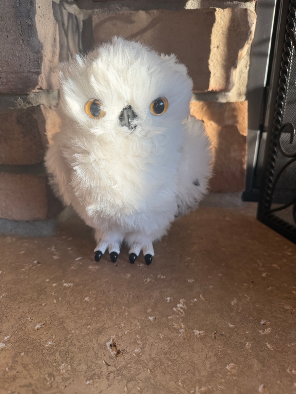 Interactive Harry Potter Hedwig Owl with Sounds & Moves. Super cute! Excellent!